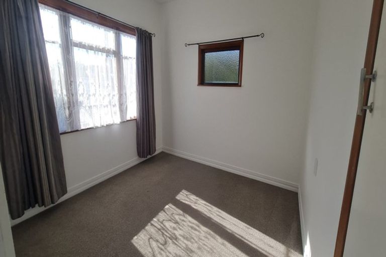 Photo of property in 36 Wilton Street, Levin, 5510