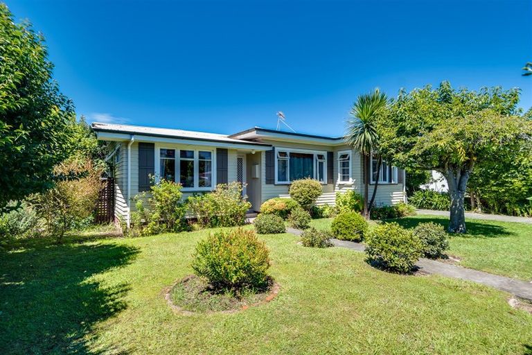 Photo of property in 10 Menin Road, Onekawa, Napier, 4110