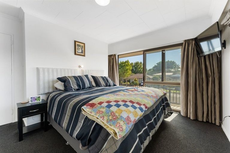 Photo of property in 417 College Street, Hokowhitu, Palmerston North, 4410