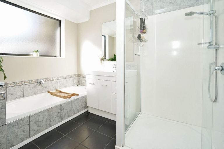 Photo of property in 49 Tuirangi Street, Flagstaff, Hamilton, 3210