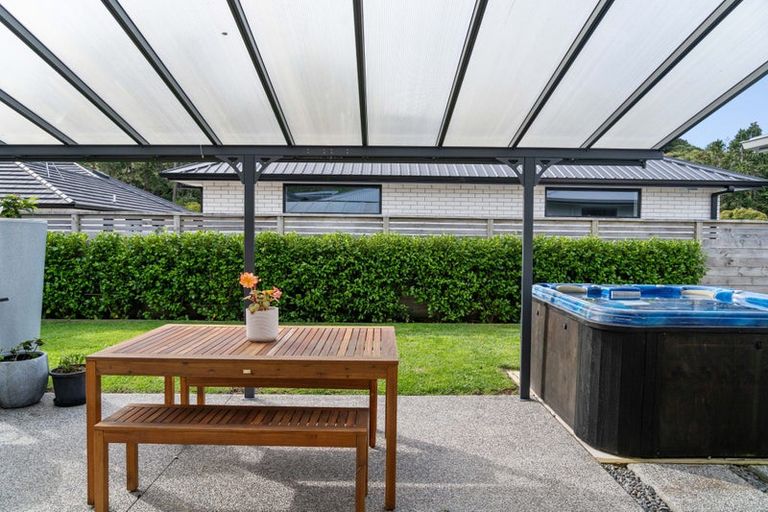 Photo of property in 121 Adler Drive, Ohauiti, Tauranga, 3112