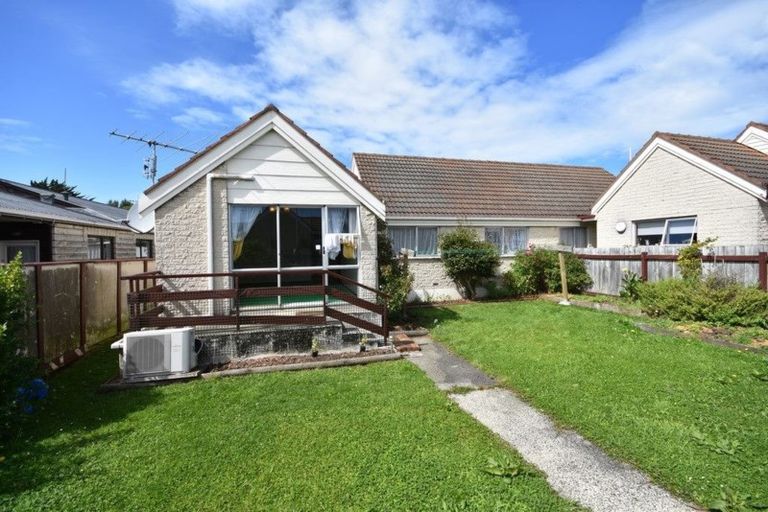 Photo of property in 58f Oxford Street, South Dunedin, Dunedin, 9012