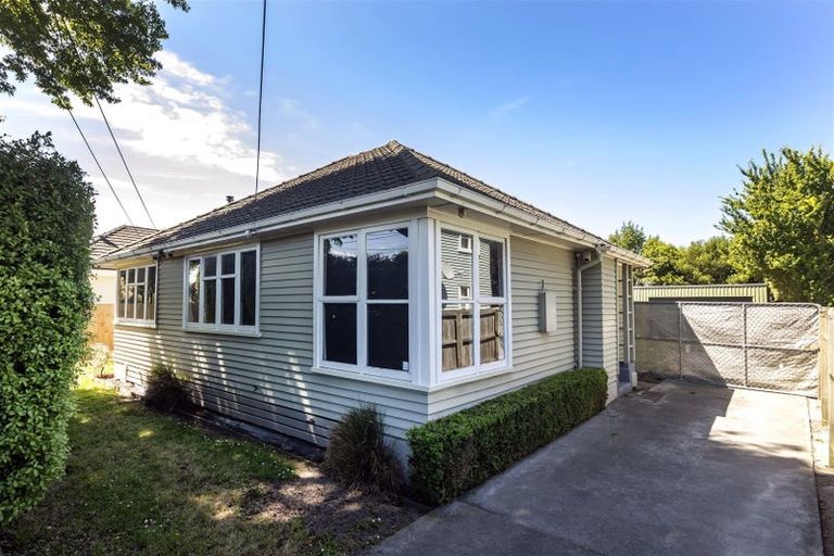 Photo of property in 142 Emmett Street, Shirley, Christchurch, 8013