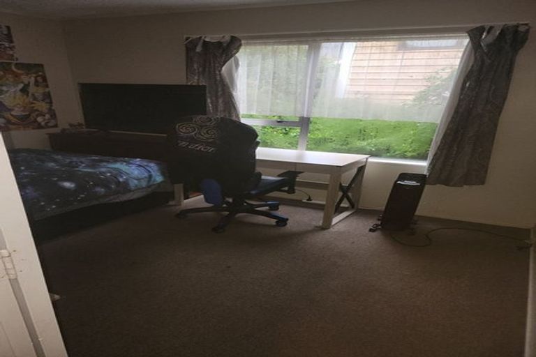 Photo of property in 12 Tyrone Grove, Wainuiomata, Lower Hutt, 5014