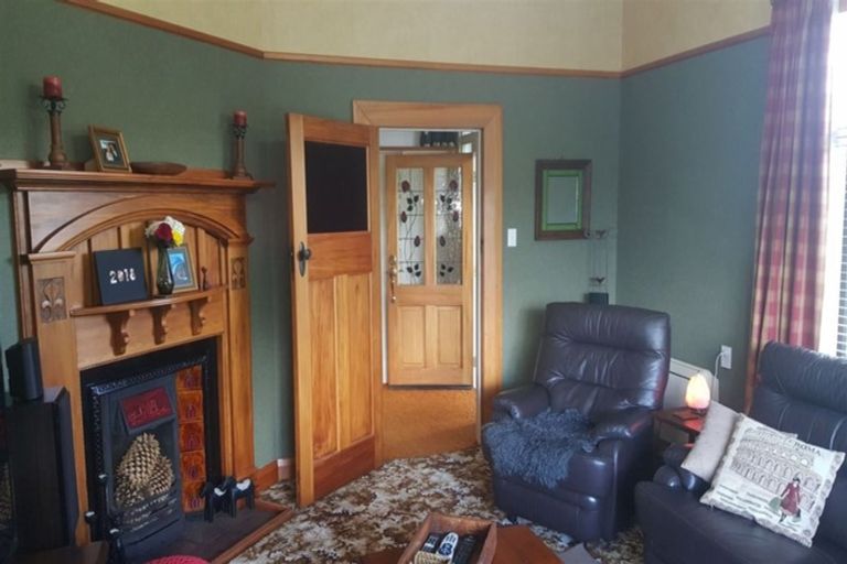Photo of property in 57 Harris Street, Waimate, 7924