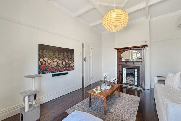 Photo of property in 71 Mcintyre Road, Mangere Bridge, Auckland, 2022