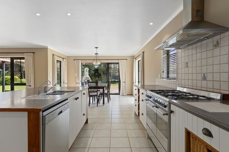 Photo of property in 84 Freeburn Road, Pyes Pa, Tauranga, 3112