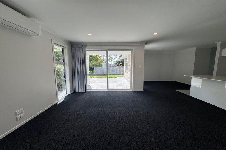 Photo of property in 10 Ratahi Way, Omokoroa, 3114