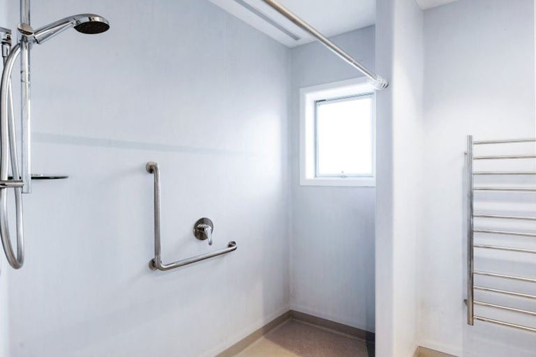 Photo of property in 47a Auckland Road, Greenmeadows, Napier, 4112