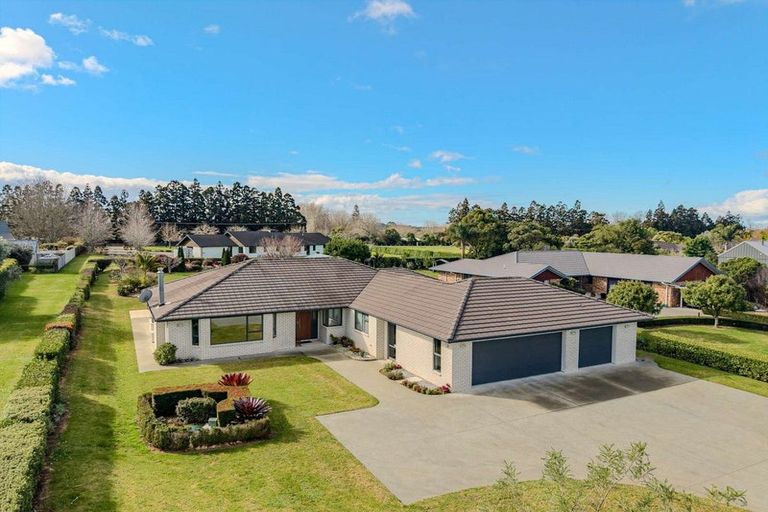 Photo of property in 22 Edkins Road, Kerikeri, 0230