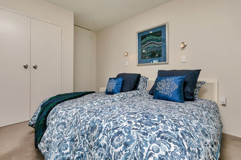 Photo of property in 30/34 Waiwera Place, Waiwera, Orewa, 0994