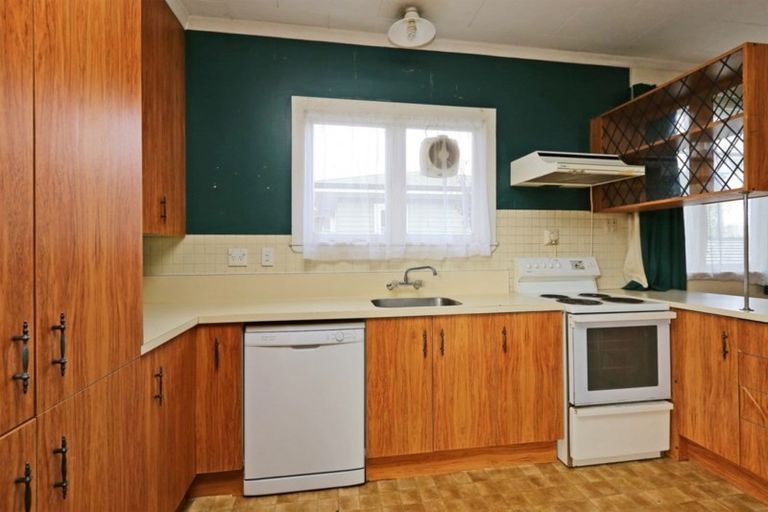 Photo of property in 602 Grove Road, Mayfair, Hastings, 4122