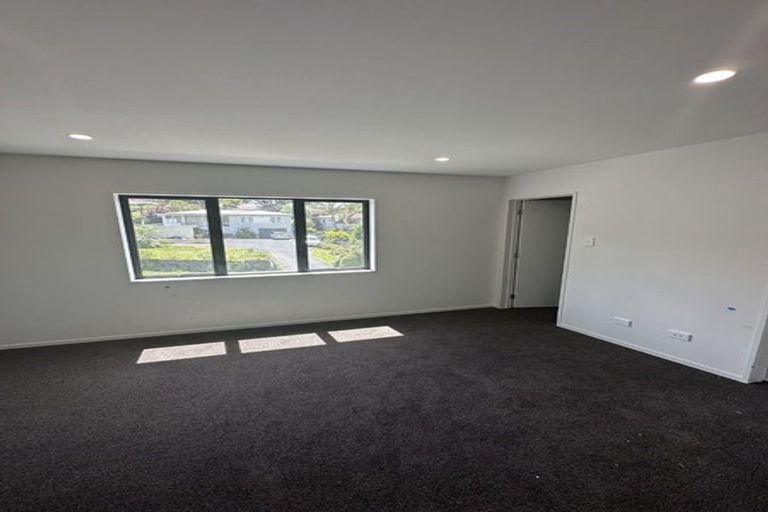 Photo of property in 29a Sheridan Drive, New Lynn, Auckland, 0600