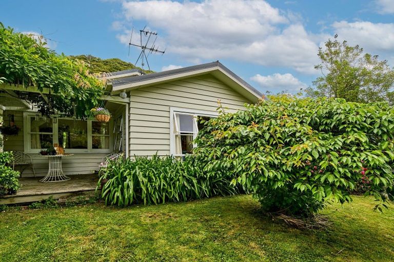 Photo of property in 42 Cleary Street, Waterloo, Lower Hutt, 5011