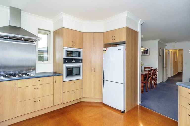 Photo of property in 10 Redfern Street, Northwood, Christchurch, 8051