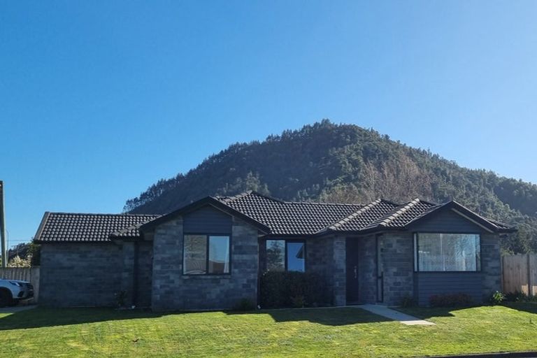 Photo of property in 49 Te Putu Street, Taupiri, 3721