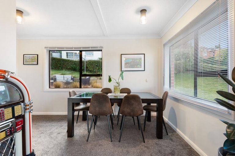 Photo of property in 17 Waldron Crescent, Green Island, Dunedin, 9018