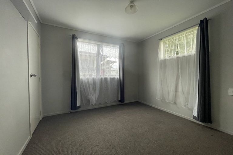 Photo of property in 3 Neems Place, Manurewa, Auckland, 2102