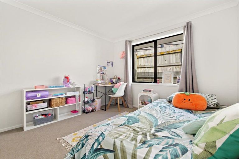 Photo of property in 2a No 2 Road, Te Puke, 3119