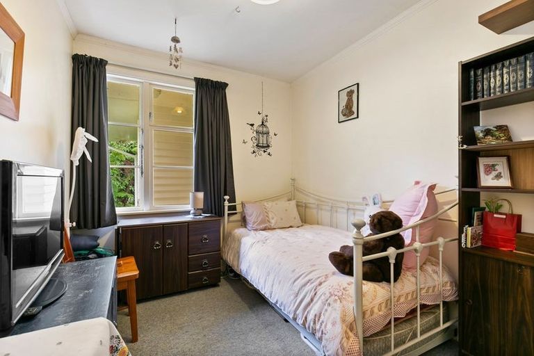 Photo of property in 13 Tawhai Street, Stokes Valley, Lower Hutt, 5019