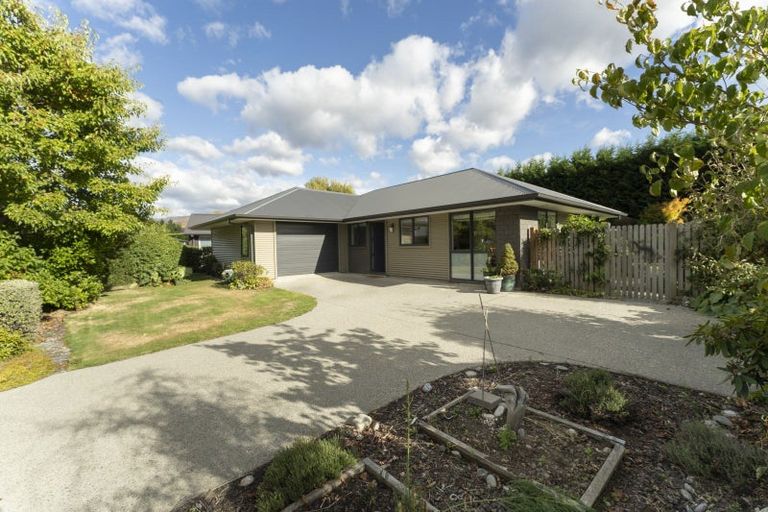 Photo of property in 12 Cotswold Court, Lower Shotover, Queenstown, 9304