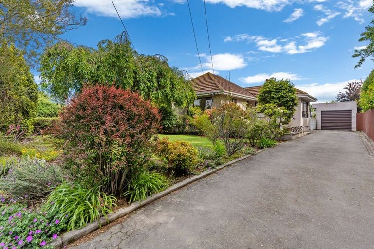Photo of property in 84 Northcote Road, Northcote, Christchurch, 8052