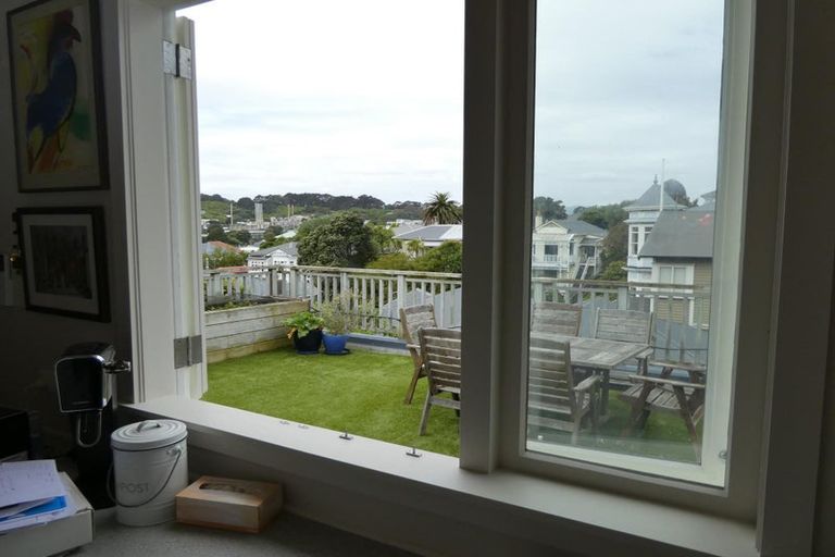 Photo of property in 317 Adelaide Road, Newtown, Wellington, 6021