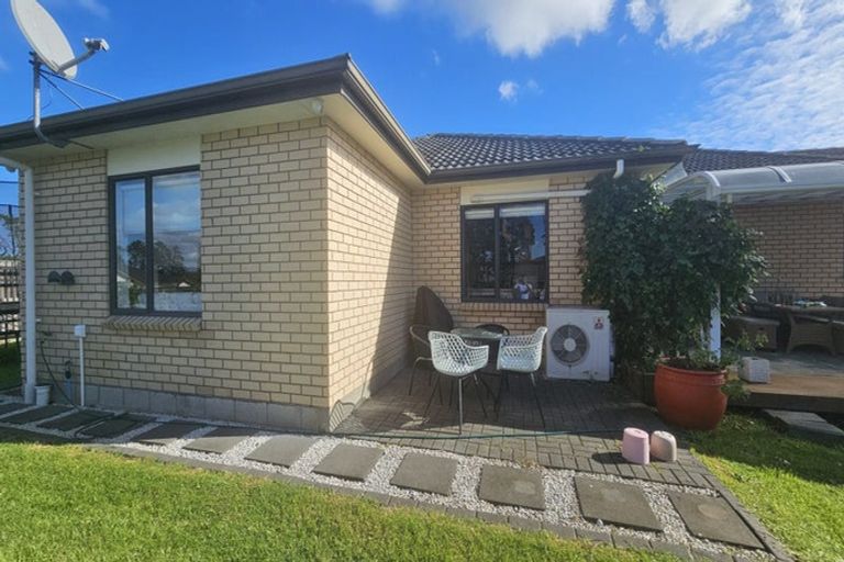 Photo of property in 4b Westglen Place, Ranui, Auckland, 0612