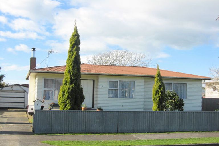 Photo of property in 7 Stirling Street, Levin, 5510