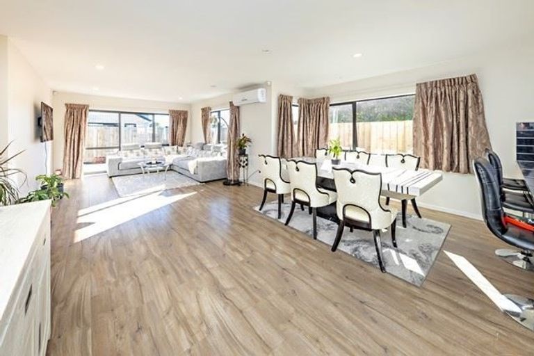 Photo of property in 45 Matata Drive, Takanini, 2112