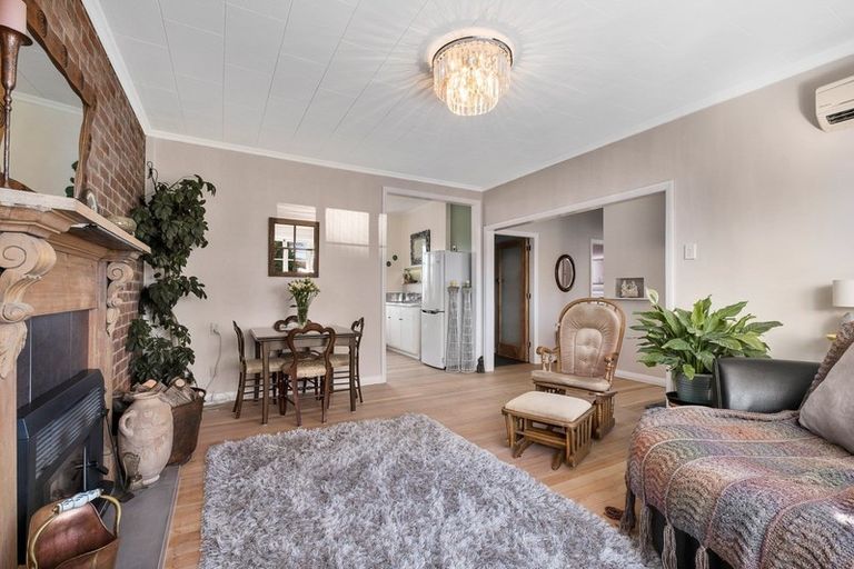 Photo of property in 42 Warwick Street, Mayfield, Blenheim, 7201