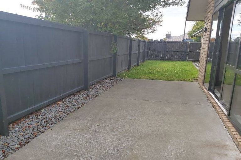 Photo of property in 2 Champagne Avenue, Yaldhurst, Christchurch, 8042