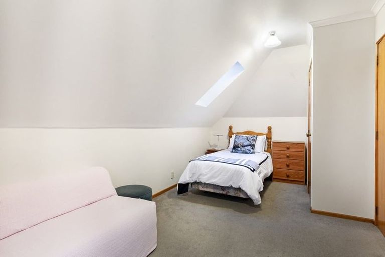 Photo of property in 2 Curletts Road, Sockburn, Christchurch, 8042