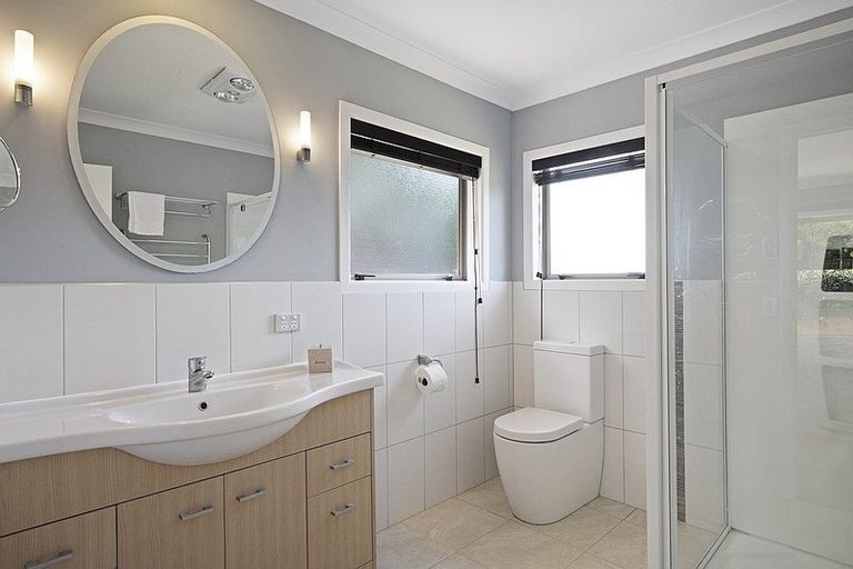 Photo of property in 17 Arthur Carwen Place, Pukekohe, 2120