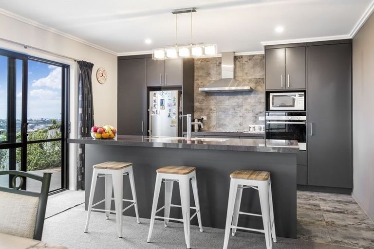 Photo of property in 464 Whangaparaoa Road, Stanmore Bay, Whangaparaoa, 0932