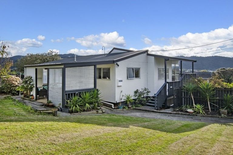Photo of property in 87 Hilltop Avenue, Morningside, Whangarei, 0110