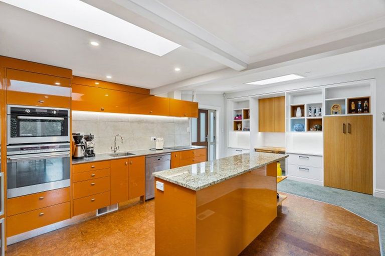 Photo of property in 161 Milton Road, Bluff Hill, Napier, 4110