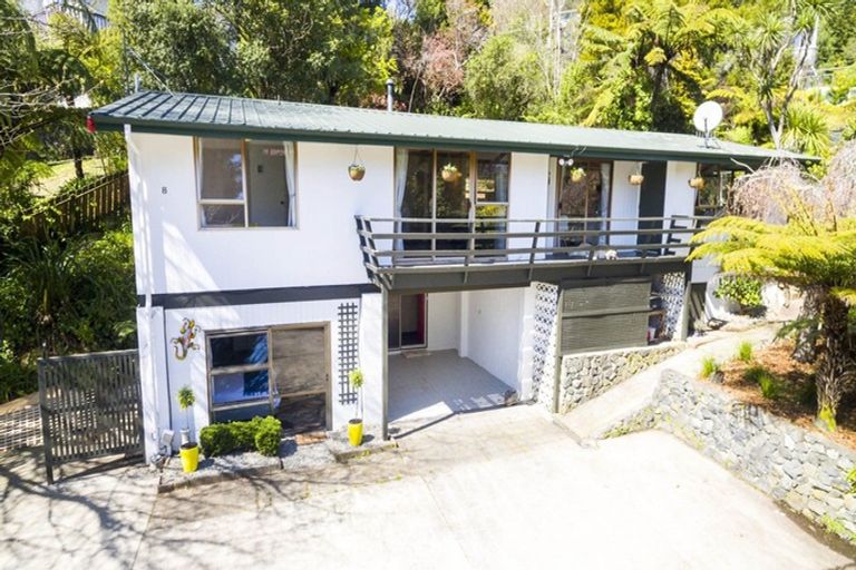 Photo of property in 8 Goodwin Place, Pinehaven, Upper Hutt, 5019