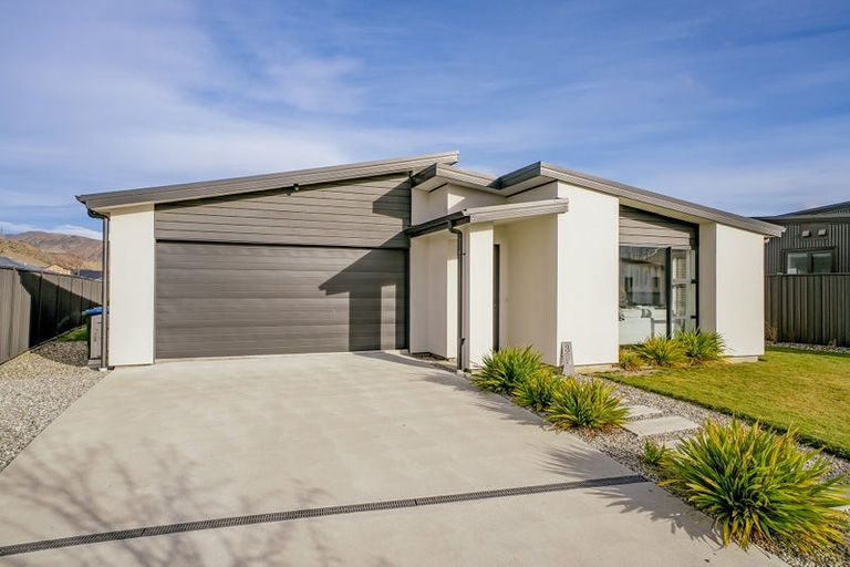 Photo of property in 8 Kohinoor Lane, Cromwell, 9310