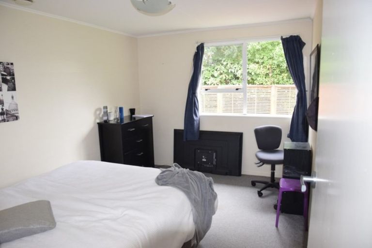 Photo of property in 16 Cargill Street, Waikiwi, Invercargill, 9810