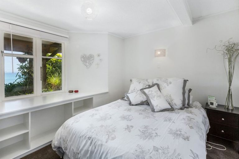 Photo of property in 154 Motuhara Road, Plimmerton, Porirua, 5026