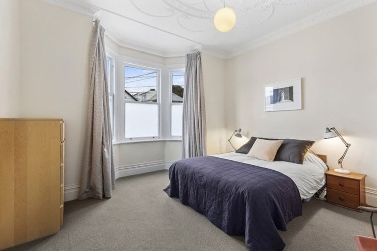 Photo of property in 18 Milton Street, Berhampore, Wellington, 6023