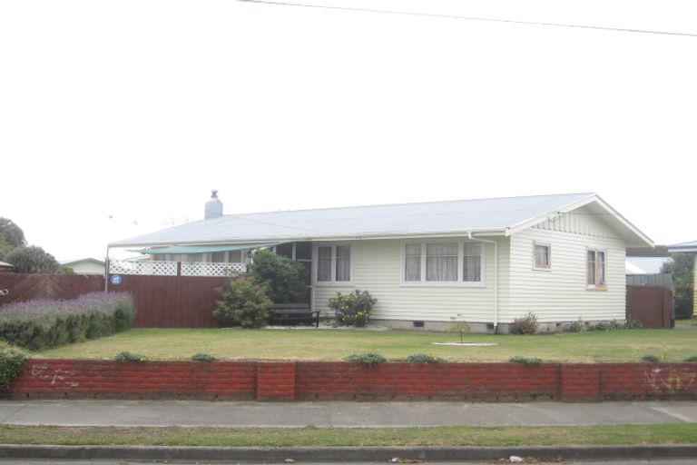 Photo of property in 28 Darwin Crescent, Maraenui, Napier, 4110