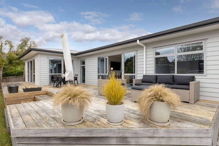 Photo of property in 8c Tinopai Drive, Omokoroa, 3114