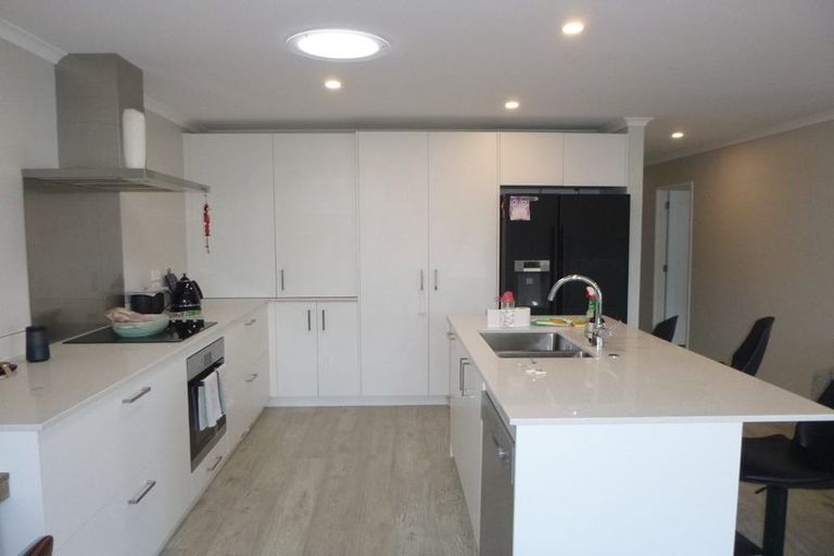 Photo of property in 120 Matua Road, Huapai, Kumeu, 0810