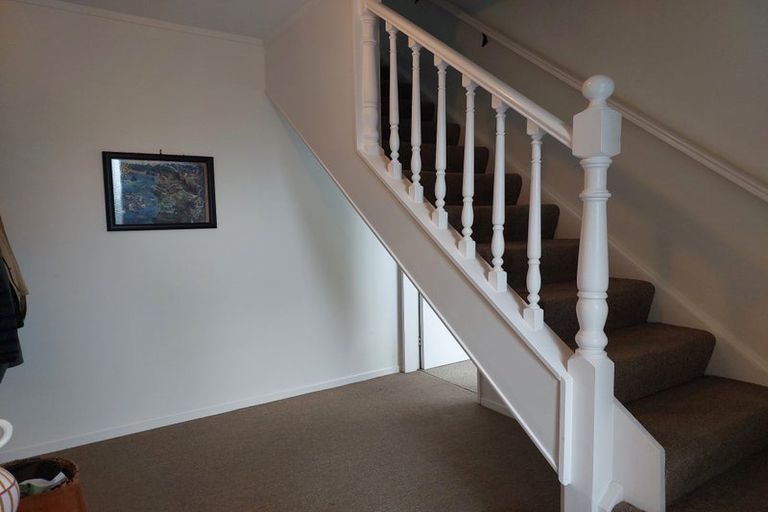 Photo of property in 24a Govind Grove, Ngaio, Wellington, 6035