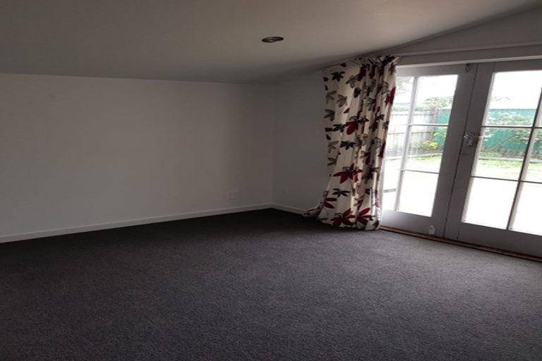 Photo of property in 180 Springfield Road, St Albans, Christchurch, 8014