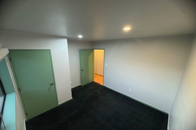 Photo of property in 30 Ararino Street, Trentham, Upper Hutt, 5018