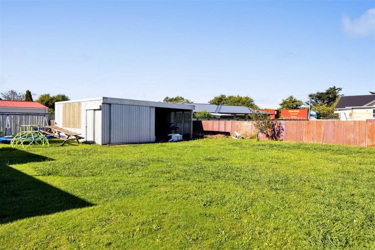 Photo of property in 25 Grey Street, Normanby, Hawera, 4614