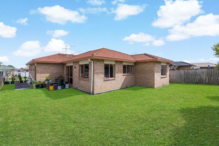 Photo of property in 5 Ettrick Lane, Papakura, 2110